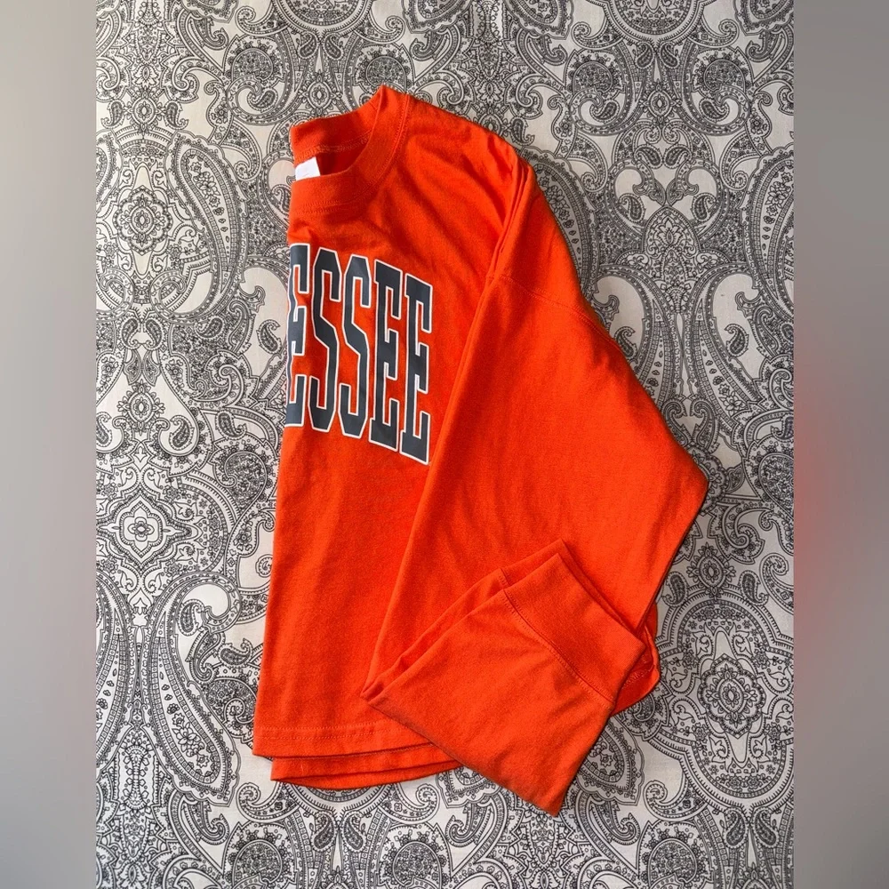 Cropped Long Sleeve Tennessee T-shirt - Picture 4 of 5